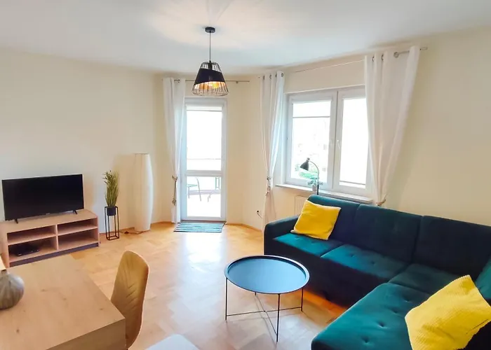 Prywatny Parking Apartament Zacisze By Rentoom